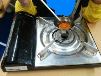 カルメ焼の実験？